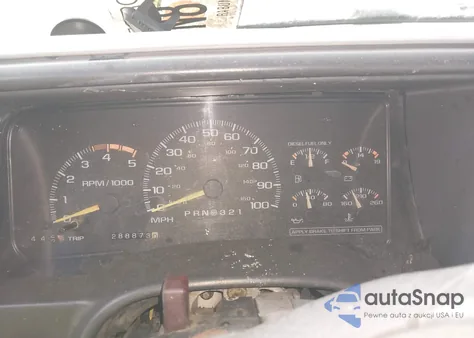 1997 GMC Suburban 2500 Sl z USA, uszkodzony, nr VIN 3GKGK26F7VG509851